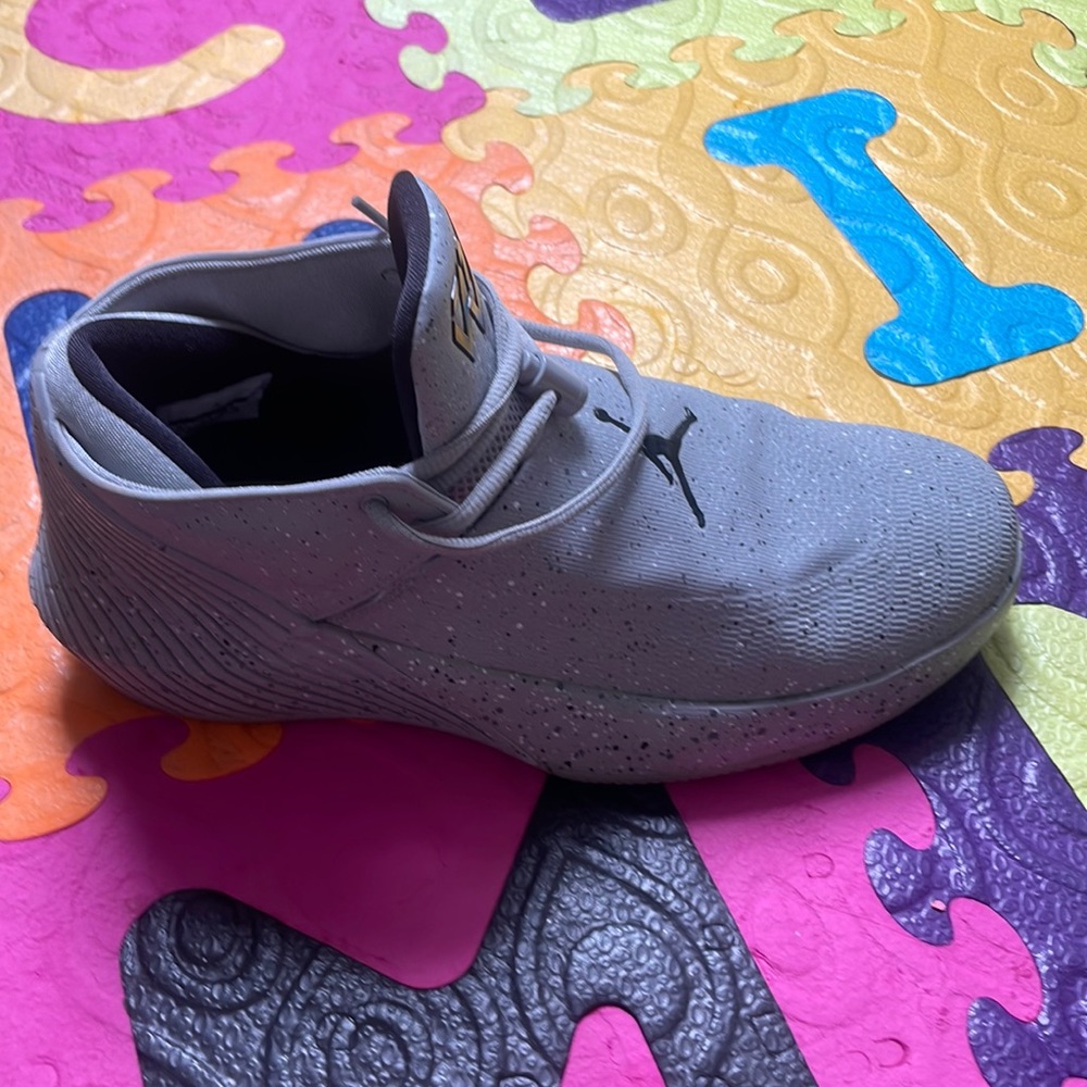 Mens Jordan sneakers